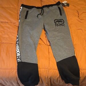 Ecko Unlimited Mens Gray and Black Sweatpants
